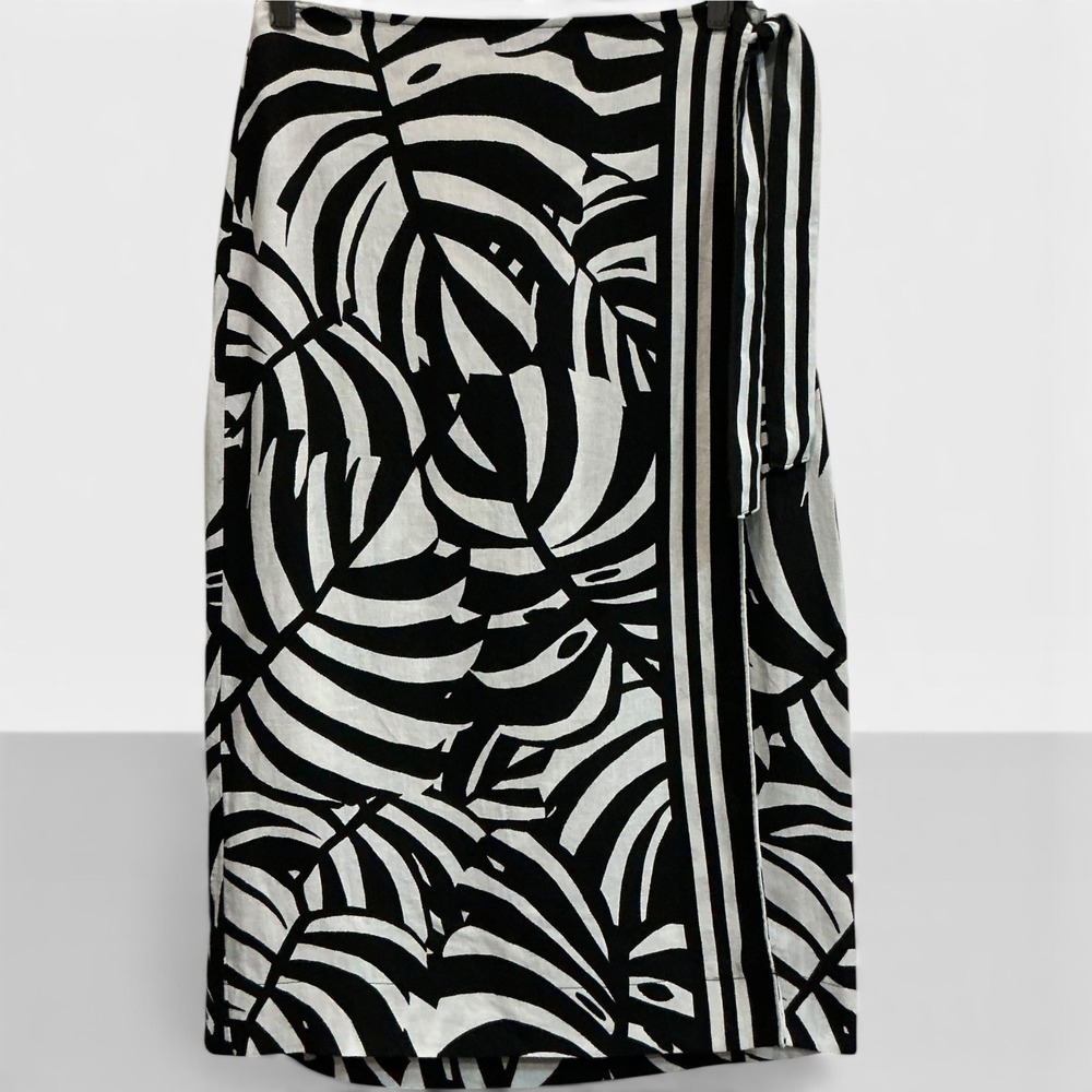 Farm Rio Anthropologie Sami Wrap Skirt XS Black White Monstera Leaf Linen Midi